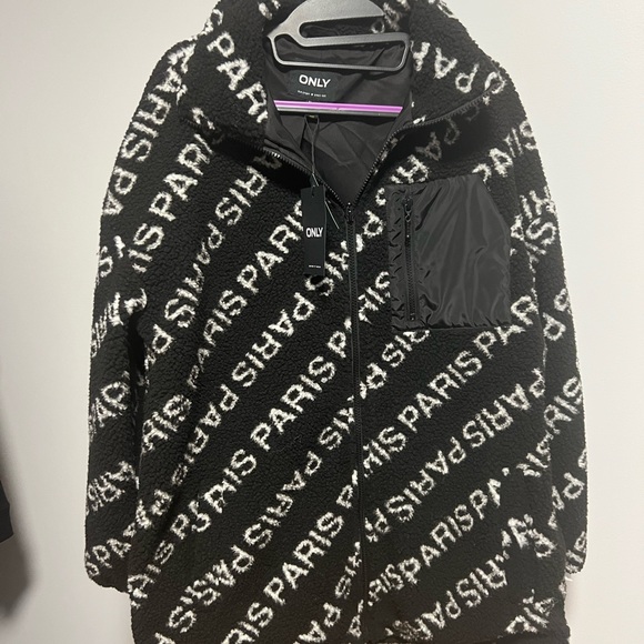 NWT Only sherpa jacket - Picture 5 of 10